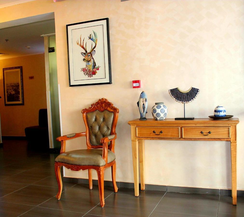 Hotel Alma - Near The Sea Netanya Exterior photo